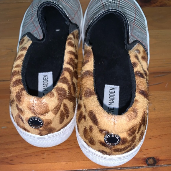 Steve Madden Gills Plaid and Animal Print Cow Hair Sneakers - Picture 7 of 7